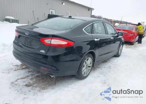 2013 Ford Fusion Se z USA, uszkodzony, nr VIN 3FA6P0HR8DR172040